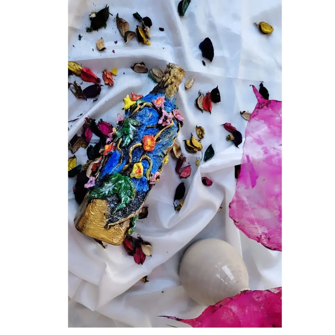 Enchanted Garden Bloom Bottle Art β Handcrafted Decorative Floral Bottle πΈπΏ